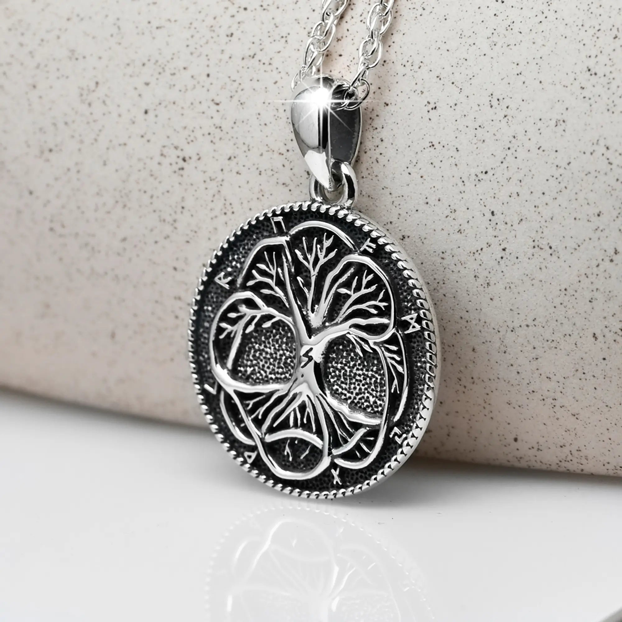 Colgante Medalla Árbol de la Vida Runas 19mm en Plata 925