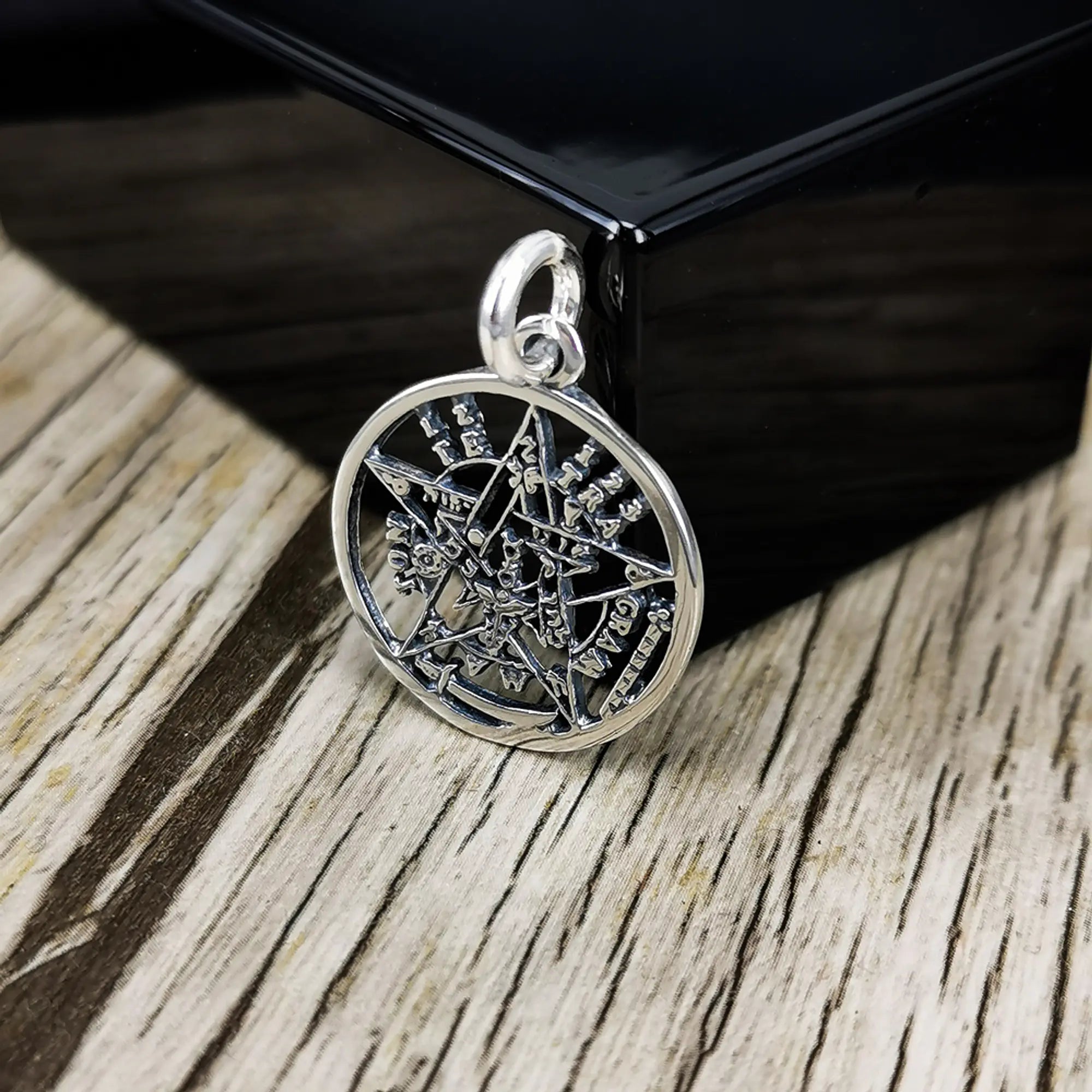 Colgante Tetragramatón con Triqueta Celta Plata 925