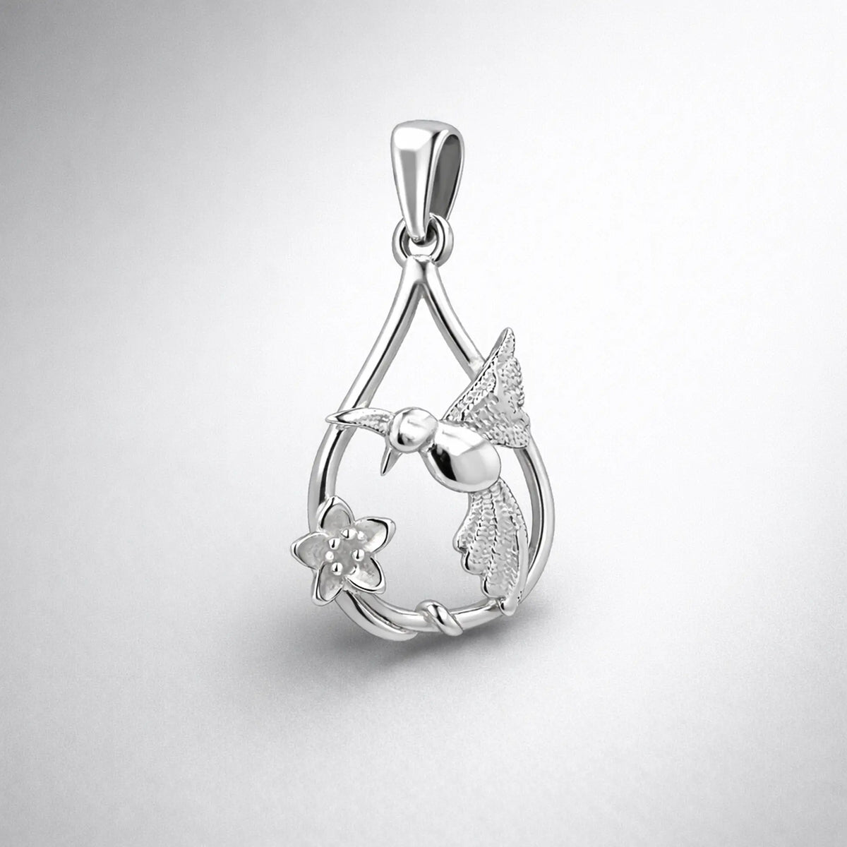 Colgante Colibrí en Gota en Plata 925