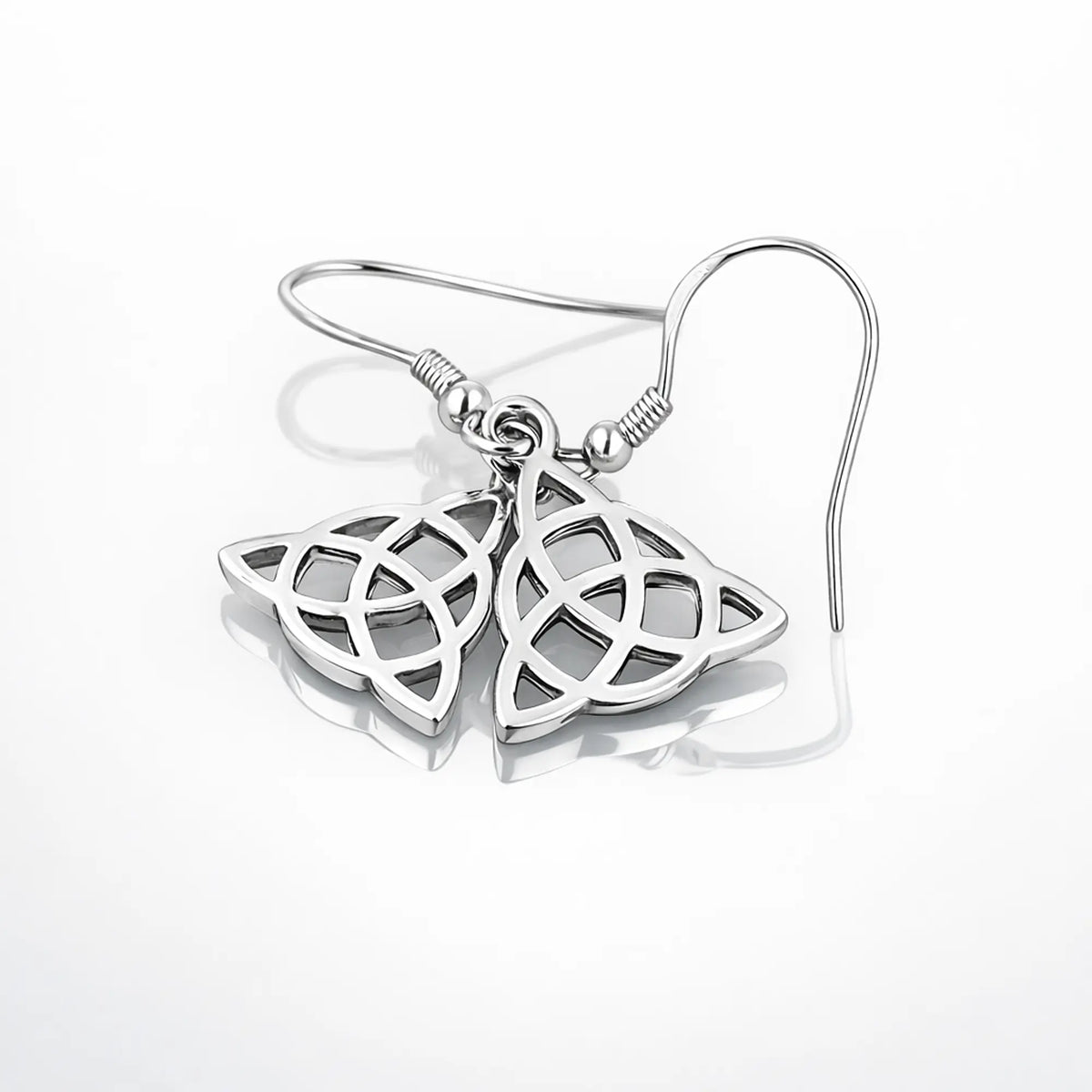 Aros Colgantes Triqueta en Plata 925
