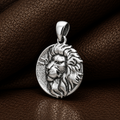 Colgante Placa León 18mm en Plata 926