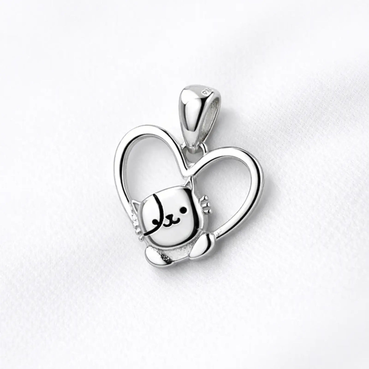 Colgante Gatito en Corazón Calado en Plata 925