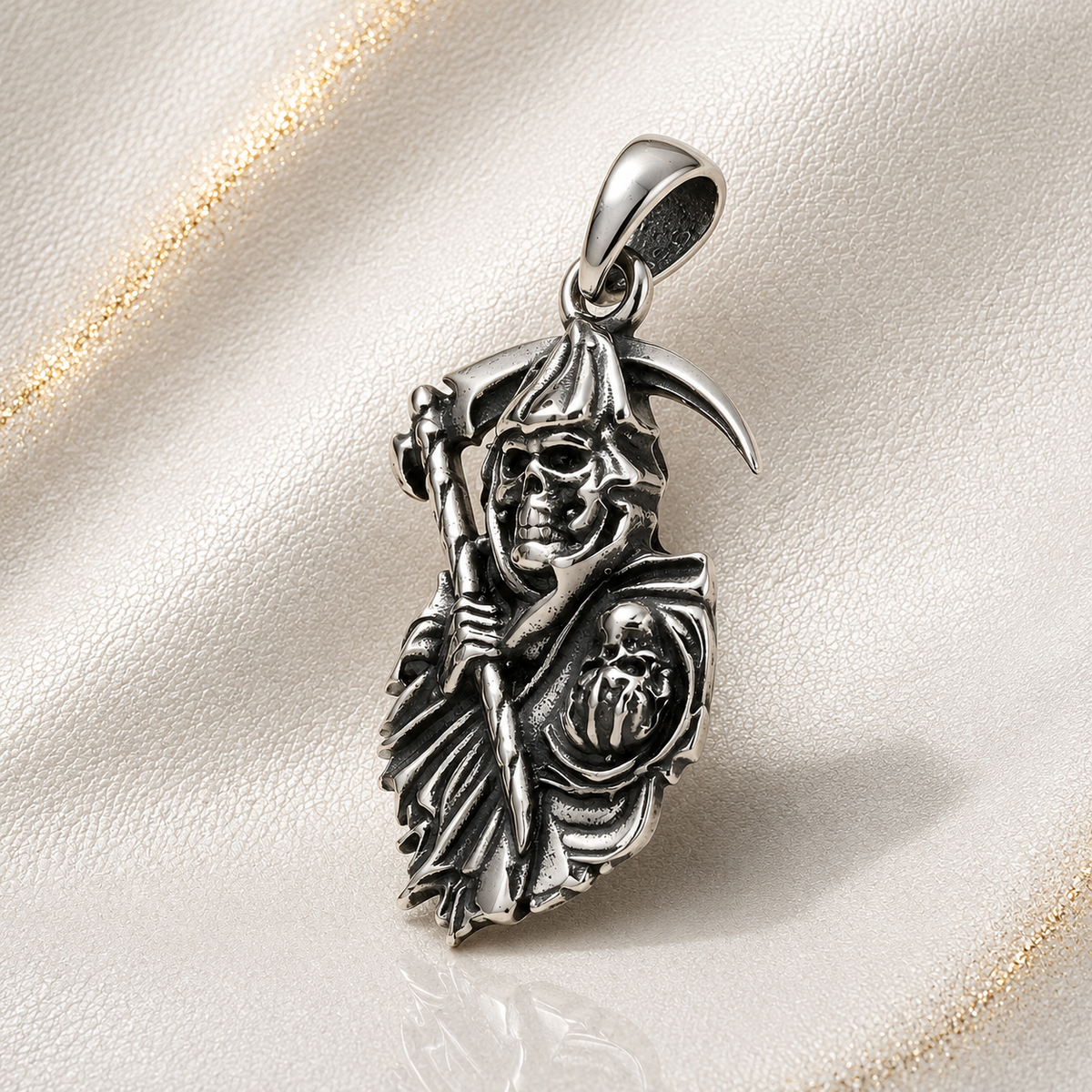 Colgante Santa Muerte Calada de Vestir Plata 925