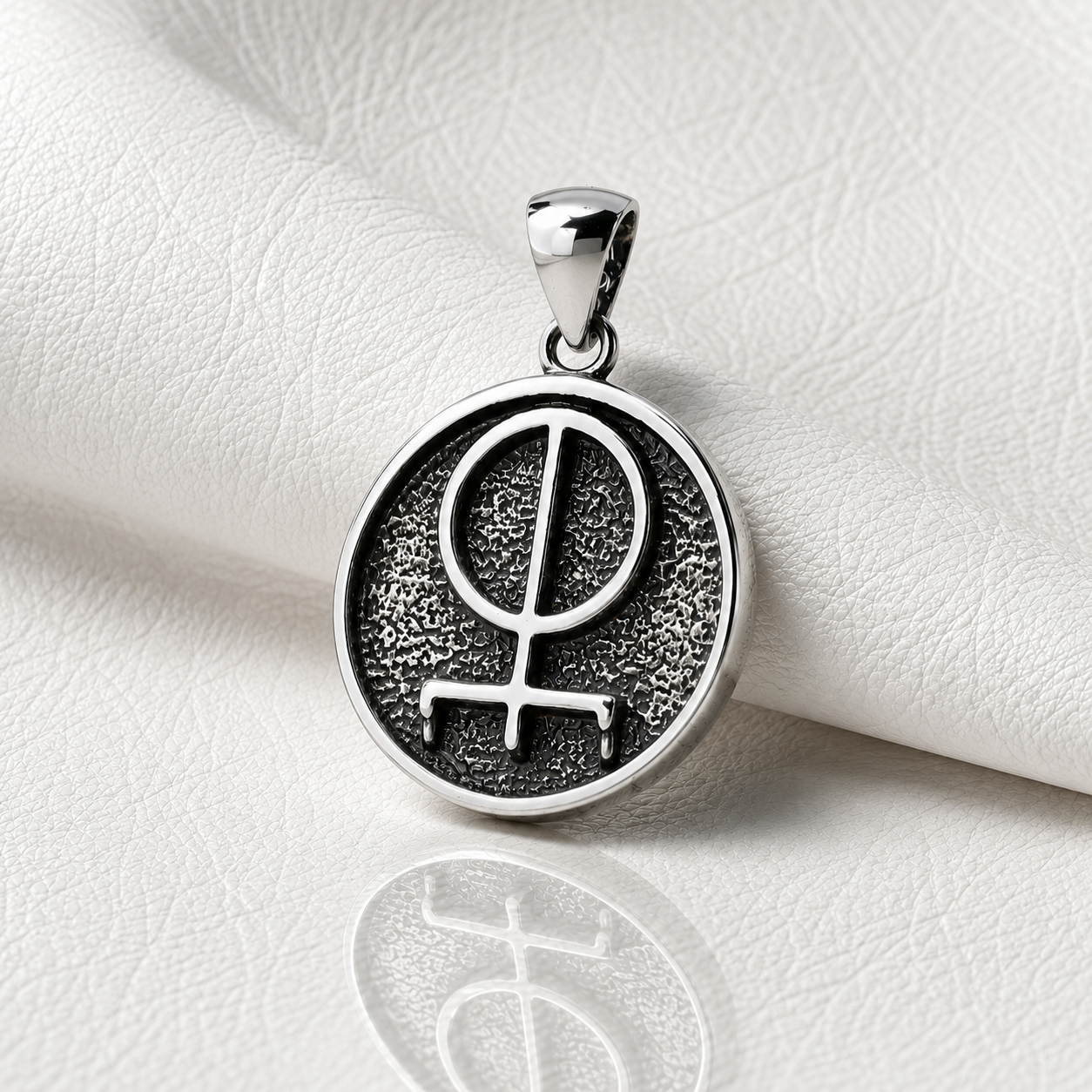 Colgante Runa Del Amor 16mm en Plata 925