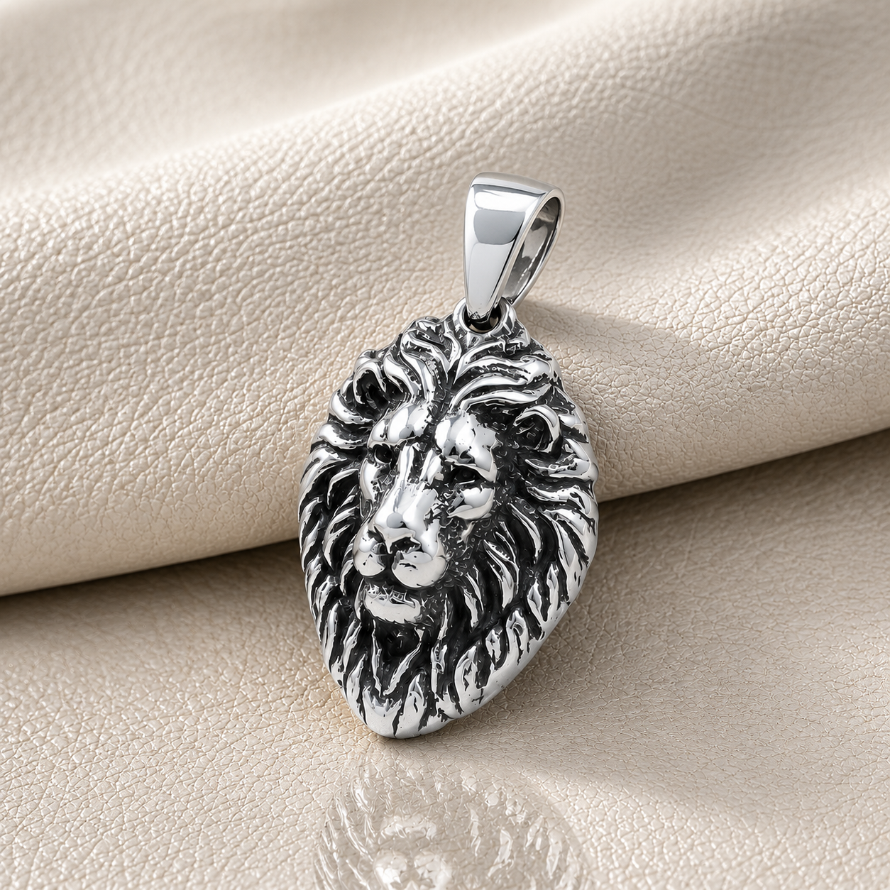 Colgante León en Plata 925
