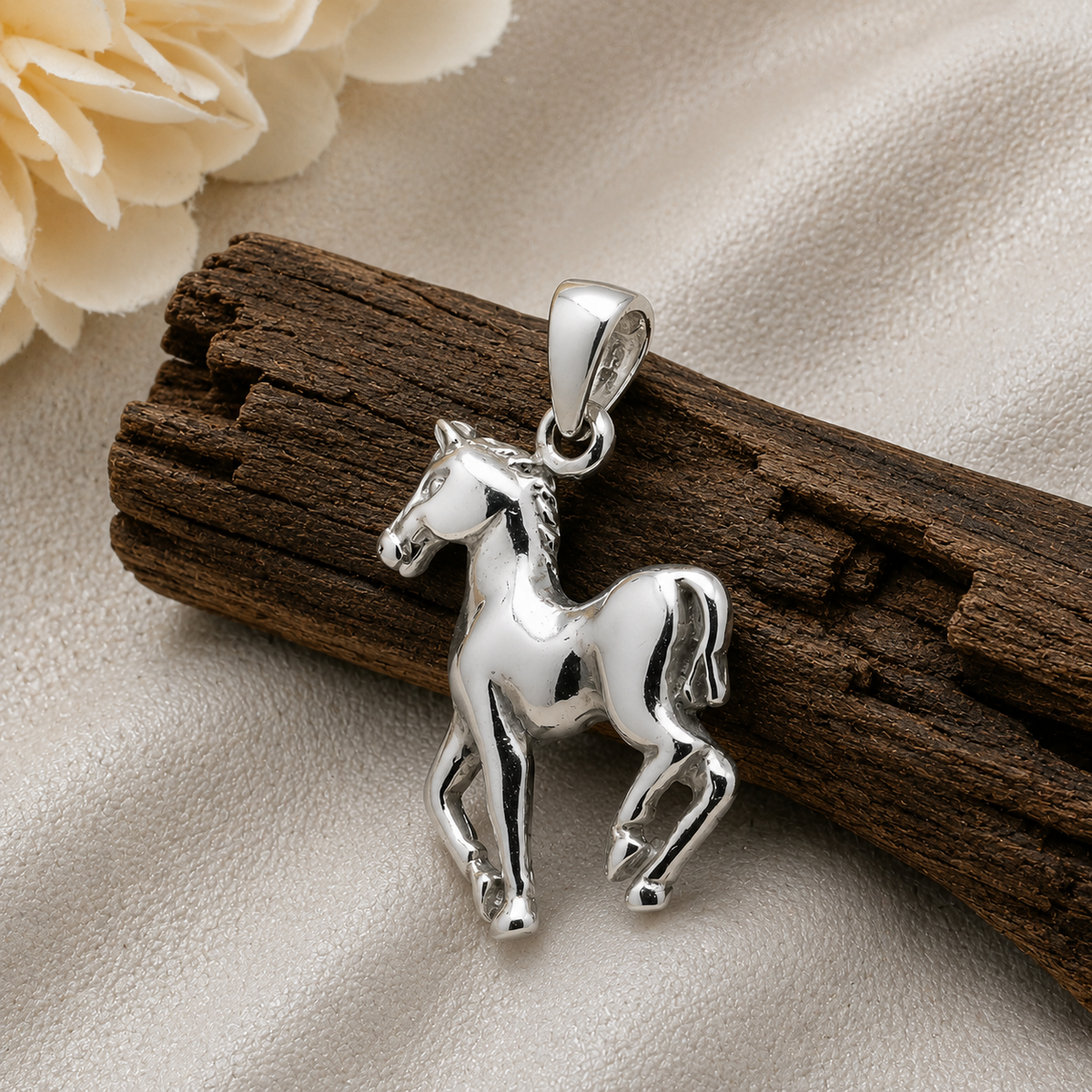 Colgante Caballo Potrillo en Plata 925