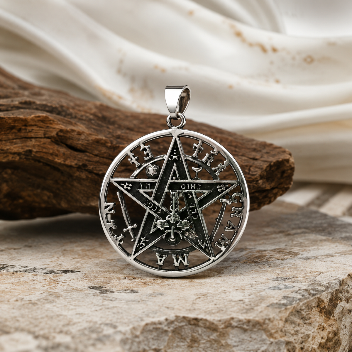 Colgante Tetragramatón con Medalla San Benito Plata 925
