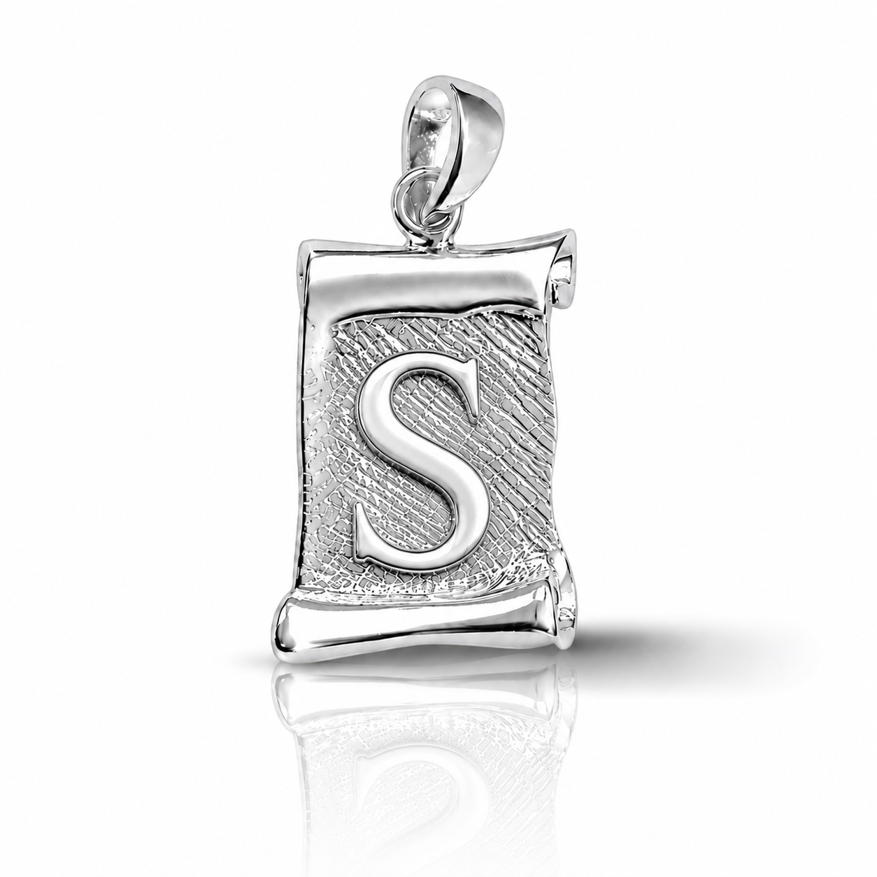 Colgante Pergamino Letra S Inicial en Plata 925
