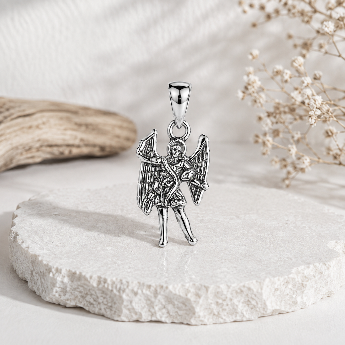 Colgante Arcángel San Miguel en Plata 925