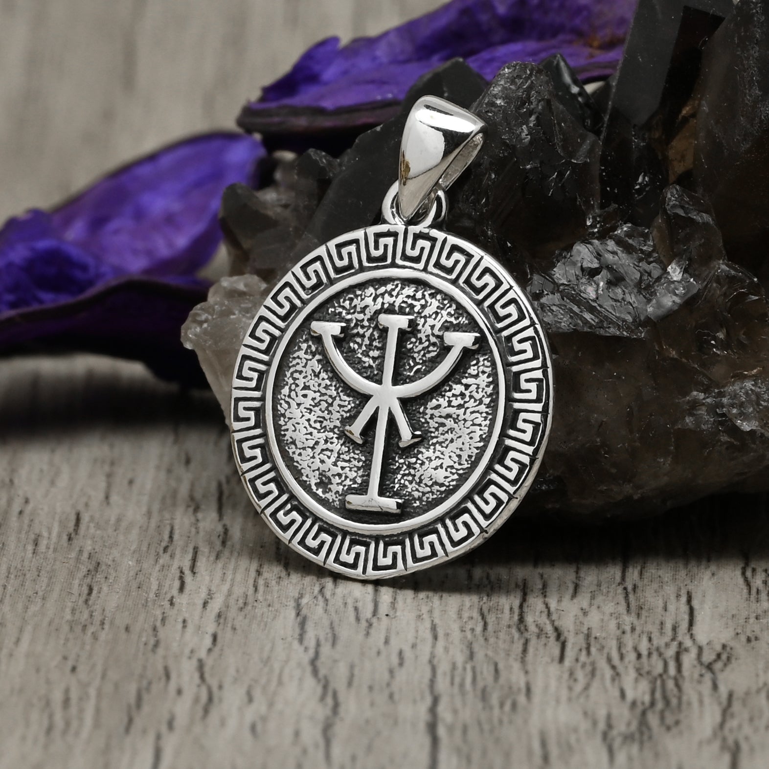 Colgante Medallón Runa de la Prosperidad 20mm en Plata 925